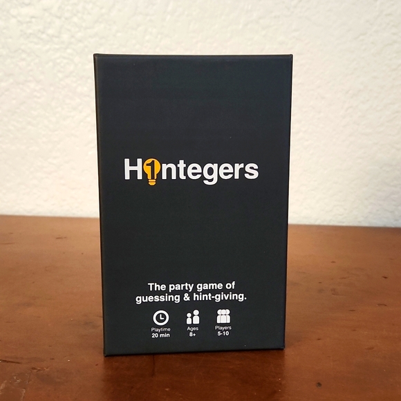 Hintegers Card Game - Picture 1 of 2